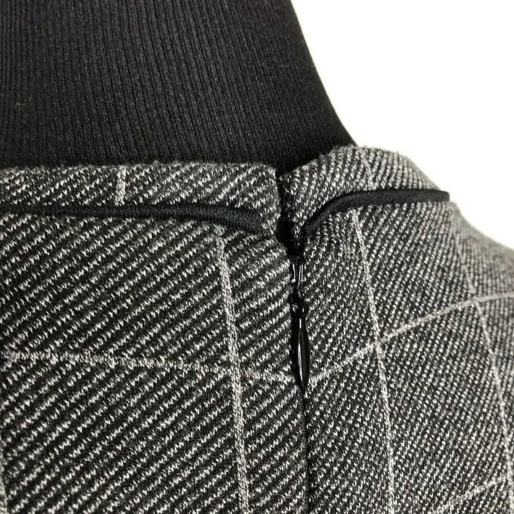 Banana Republic gray black plaid dress size 8 classic office business casual